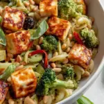 Bunter Halloumi-Pasta-Salat: Frisch & lecker genießen!