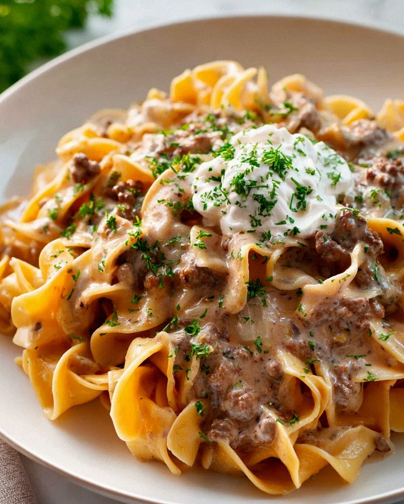 Cremige Pastapfanne mit Brokkoli und Putenspeck – Schnell & Lecker! – Schritt 1
