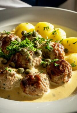 Köstliche Königsberger Klopse: Zartes Rindfleisch in Kapernsauce