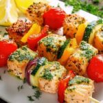 Lachs-Spieße mit Gemüse